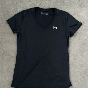 Under Armour black v-neck shirt